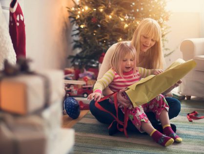 Single Parent At Christmas? 6 Ways To Enjoy The Holiday Season