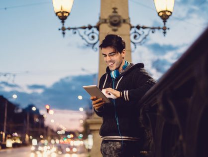 5 Ways To Update Your Dating Profile For The New Year