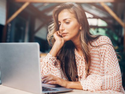 Showing The Real You: How To Describe Yourself On A Dating Site
