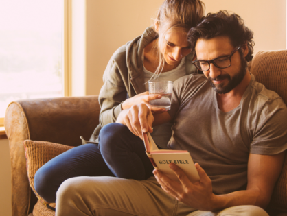 21 of the Best Bible Verses About Love to Live By